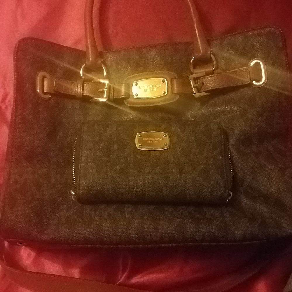 Michael Kors purse